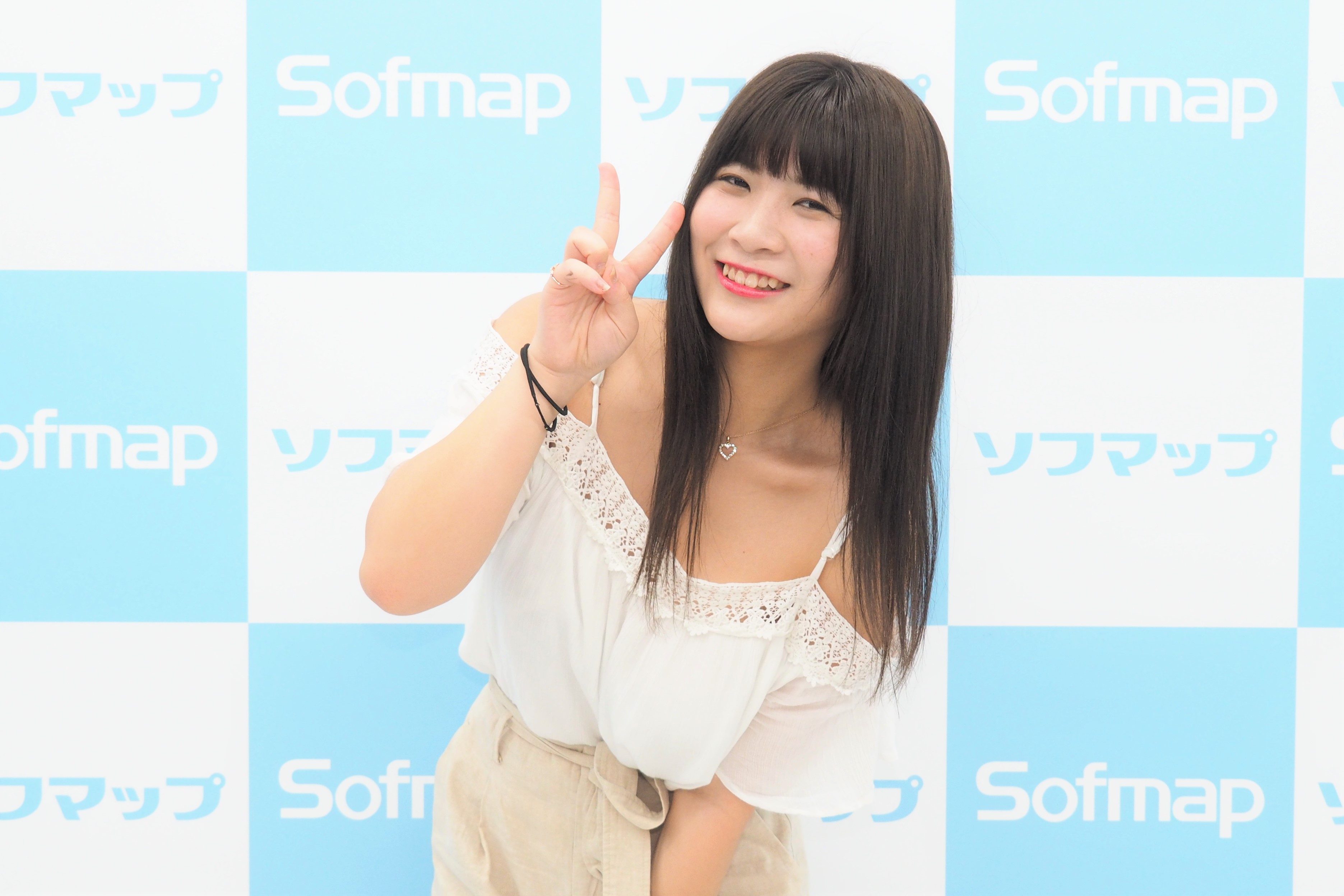 深沢セレナ
