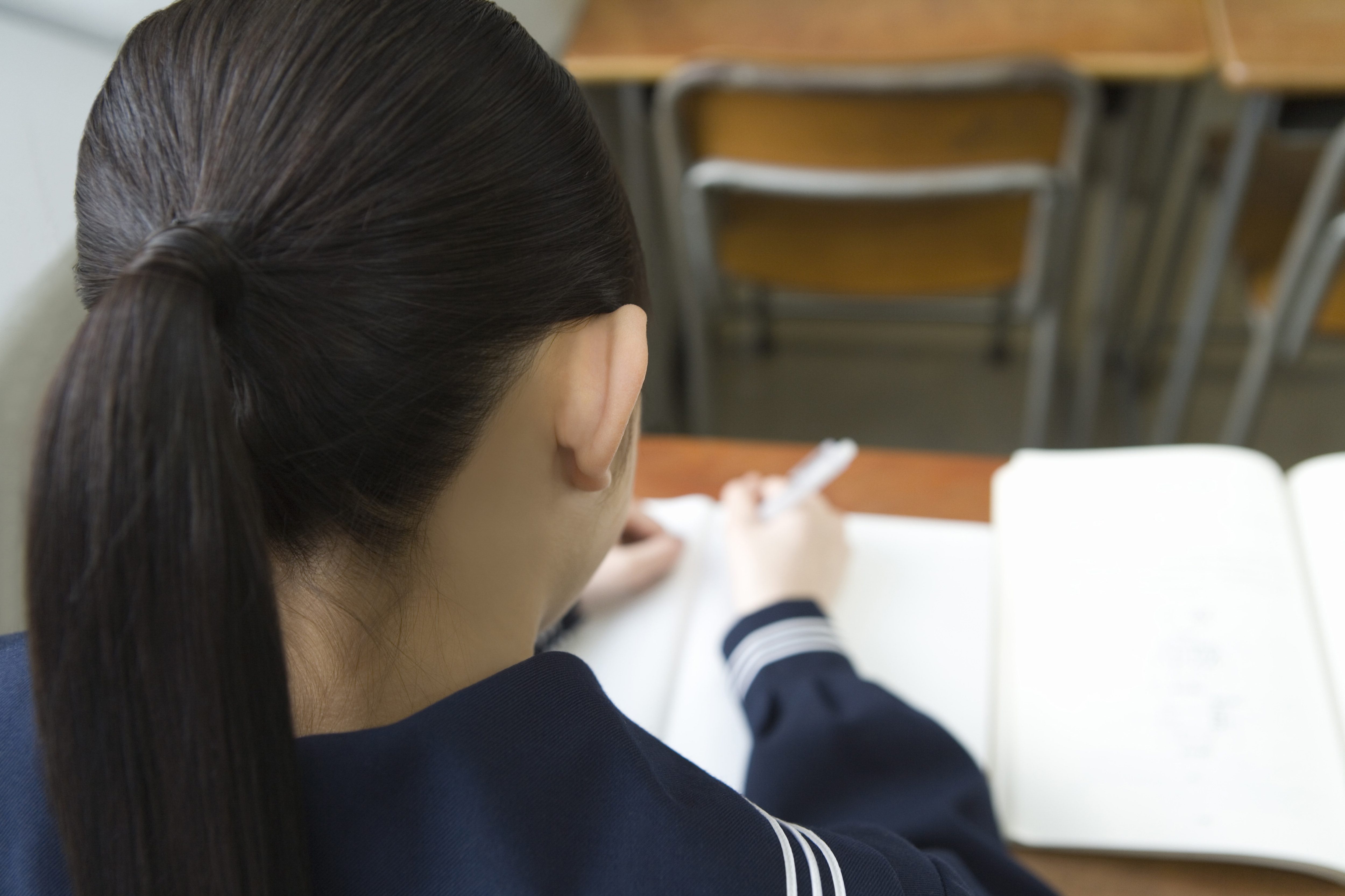 女子高生