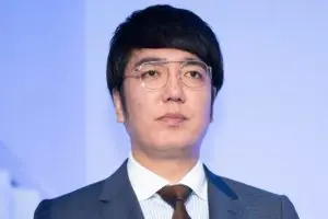 小木博明、妻に届いた“返金詐欺”メールで注意喚起 「LINEを銀行と紐付けさせようと…」