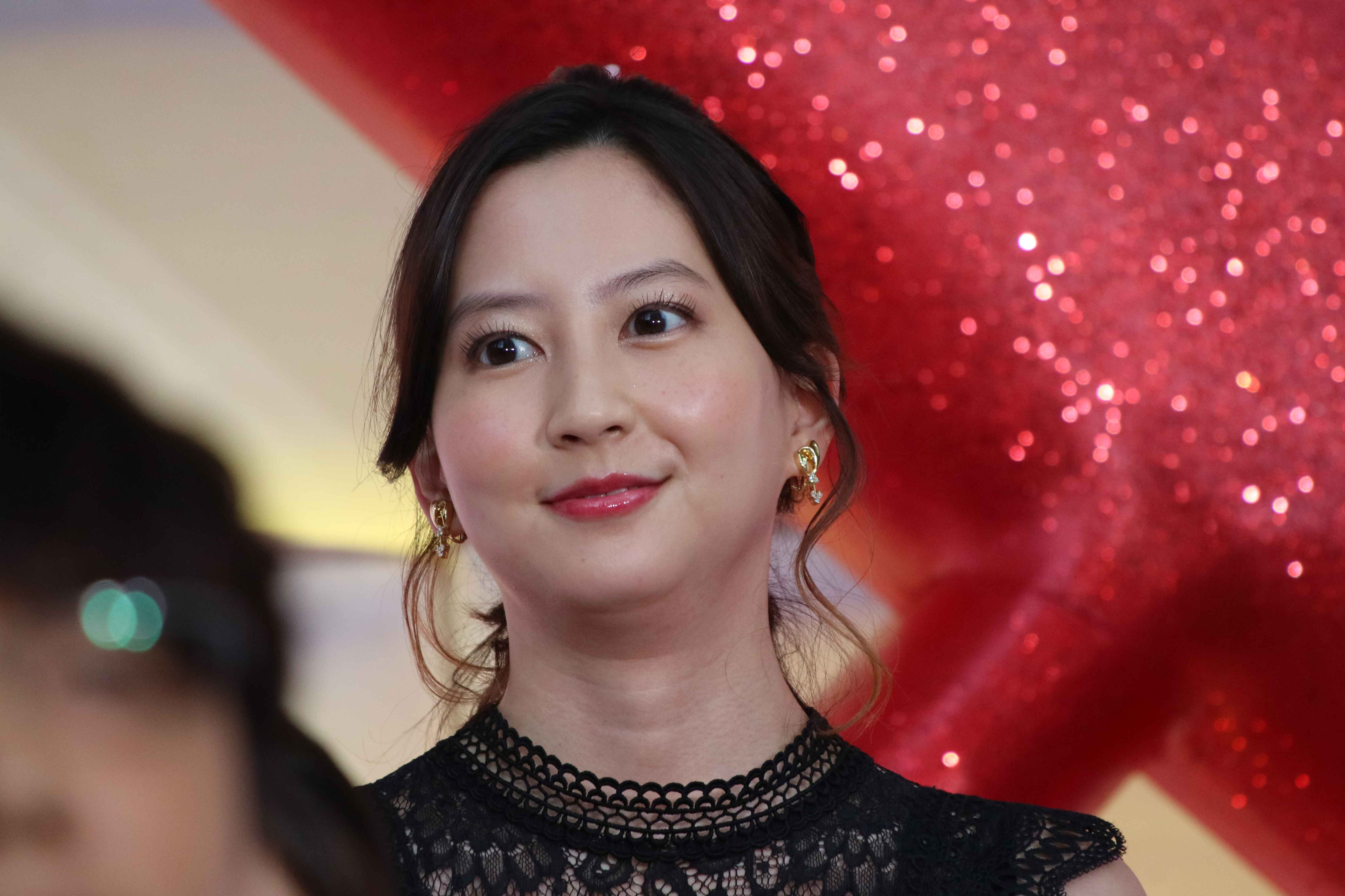 河北麻友子