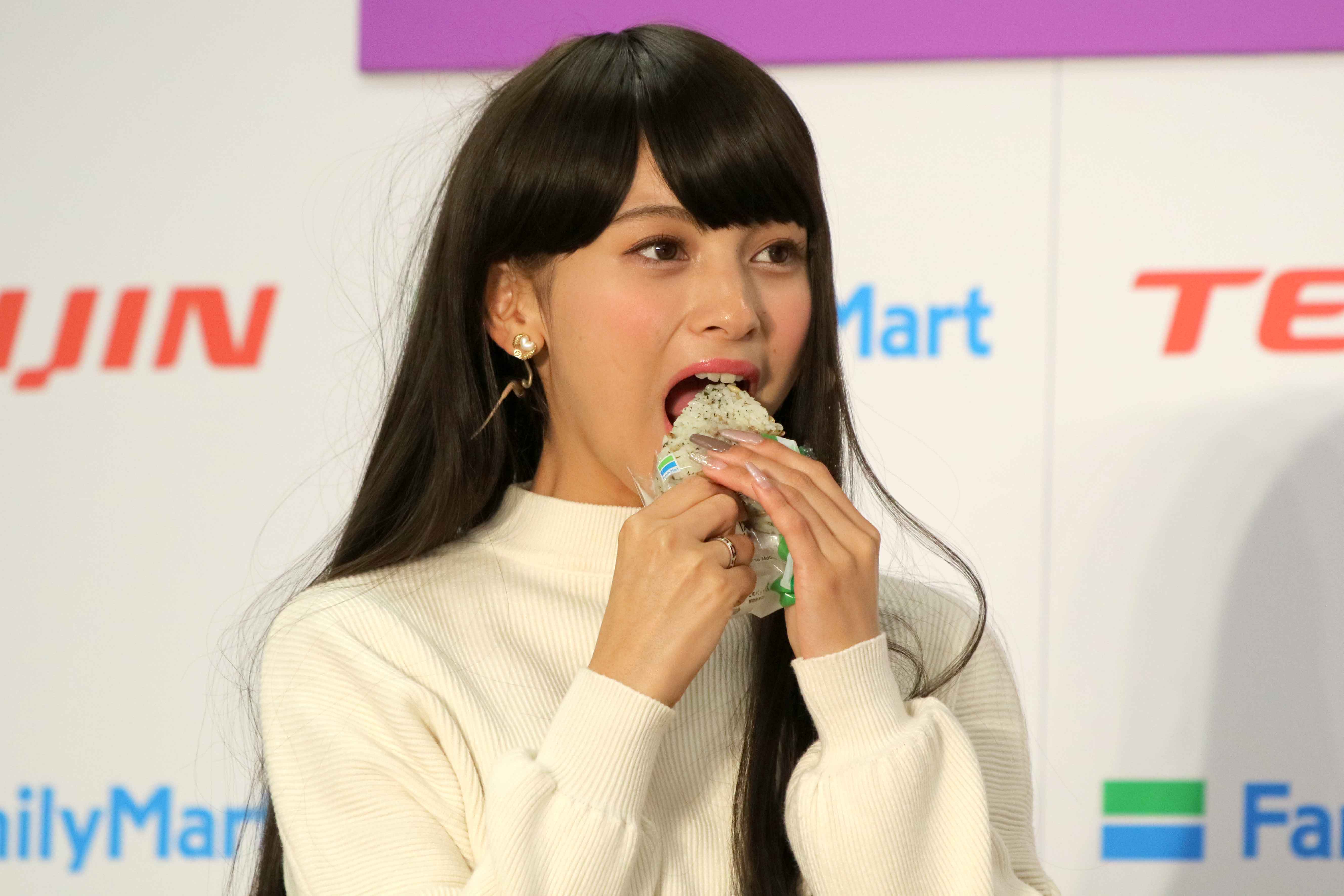 鈴木奈々 ゆきぽよ 黒髪で清楚にイメチェン 喋らなかったらok Sirabeeyukipoyo1