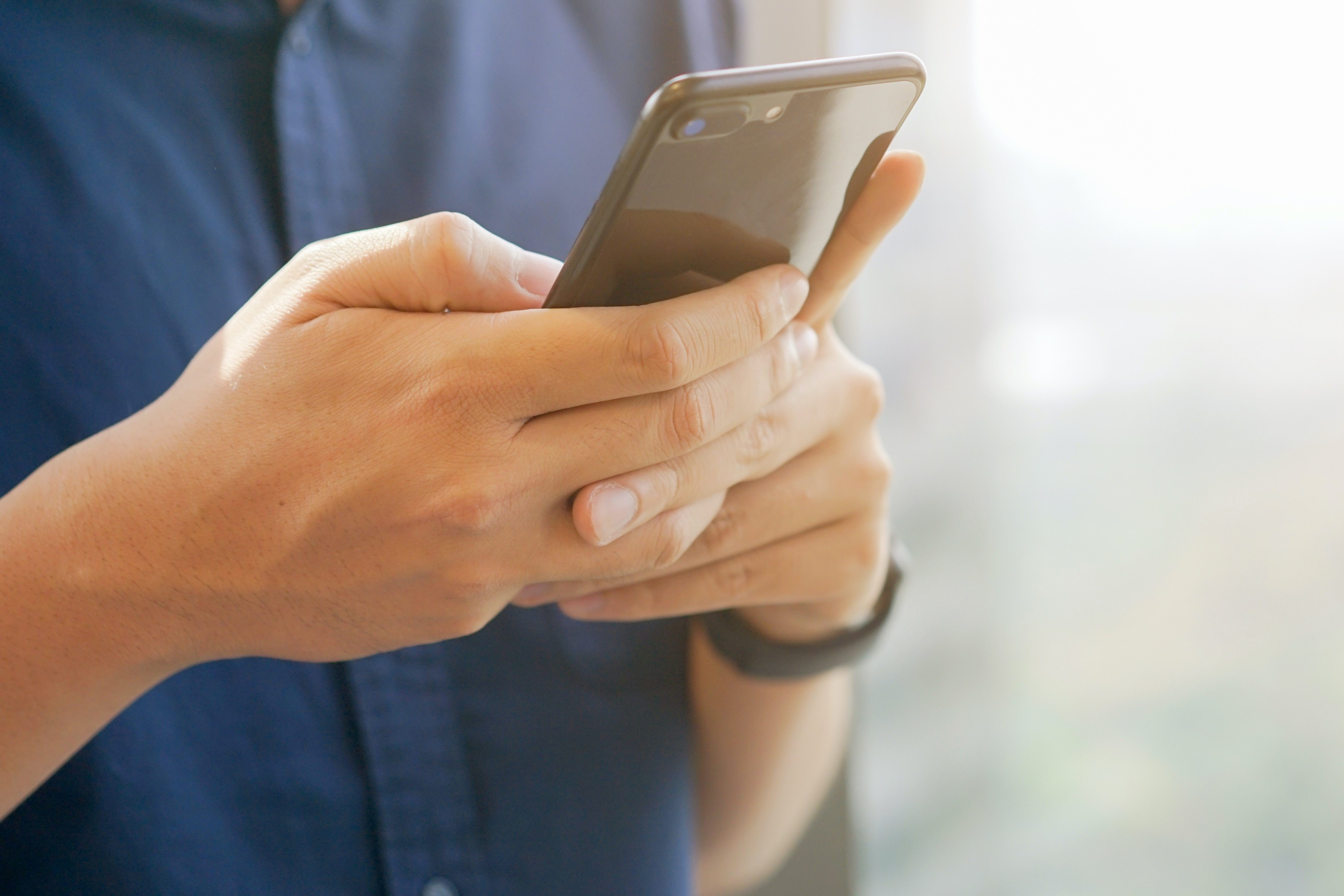 スマホ男性