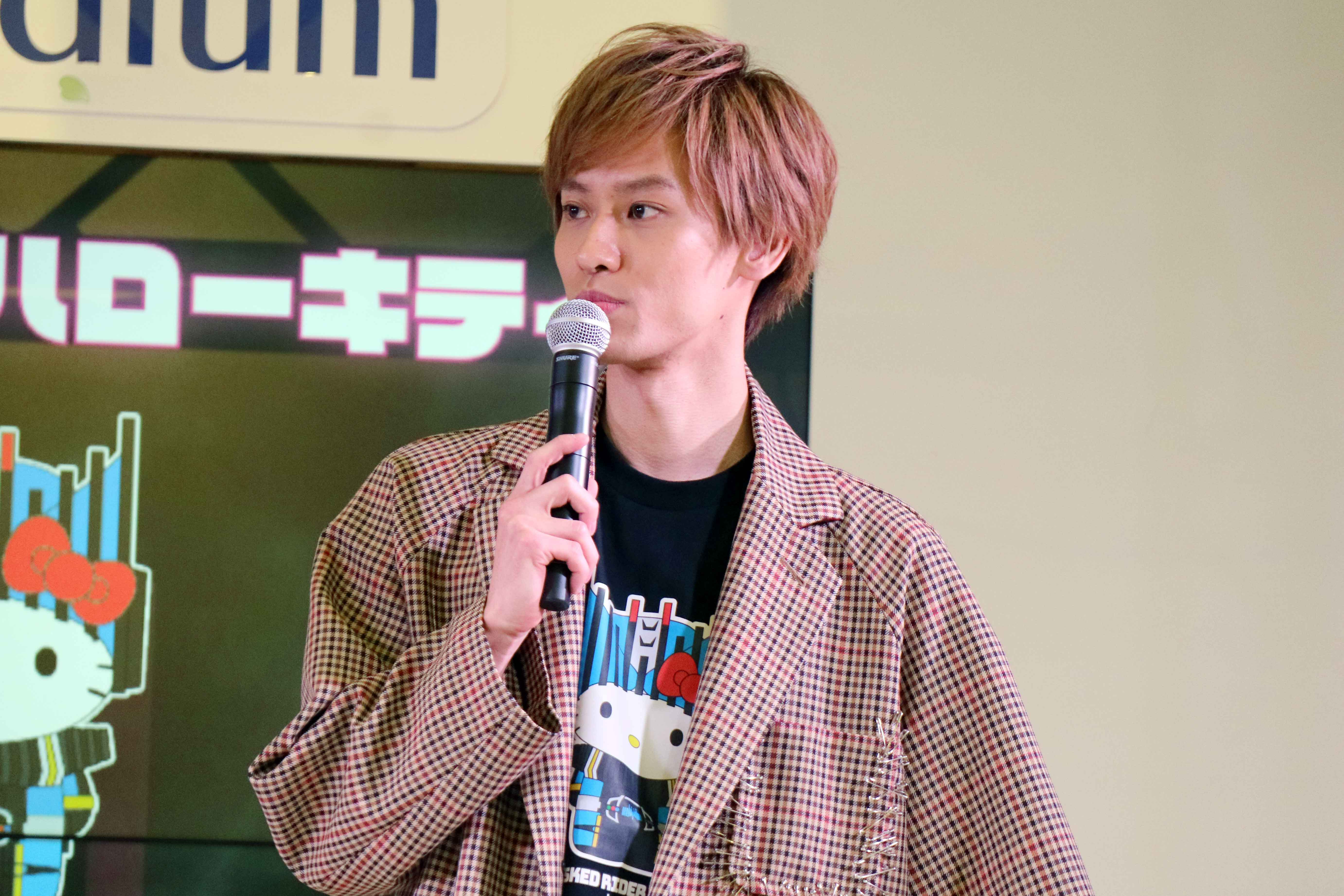 キティ先輩 さすがっす 似合いすぎの仮面ライダー姿を公開 Sirabee0131totanikimito1