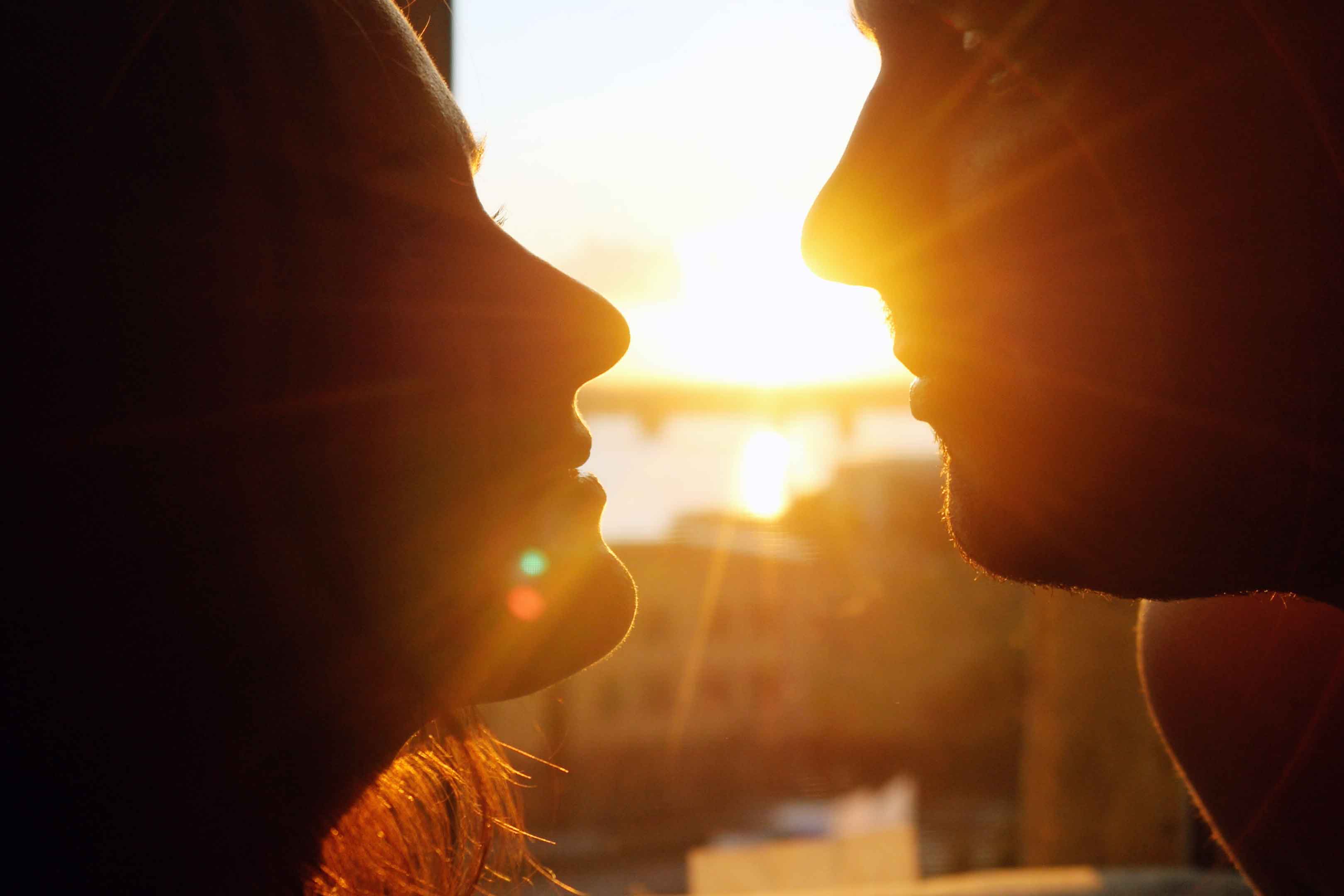 キス