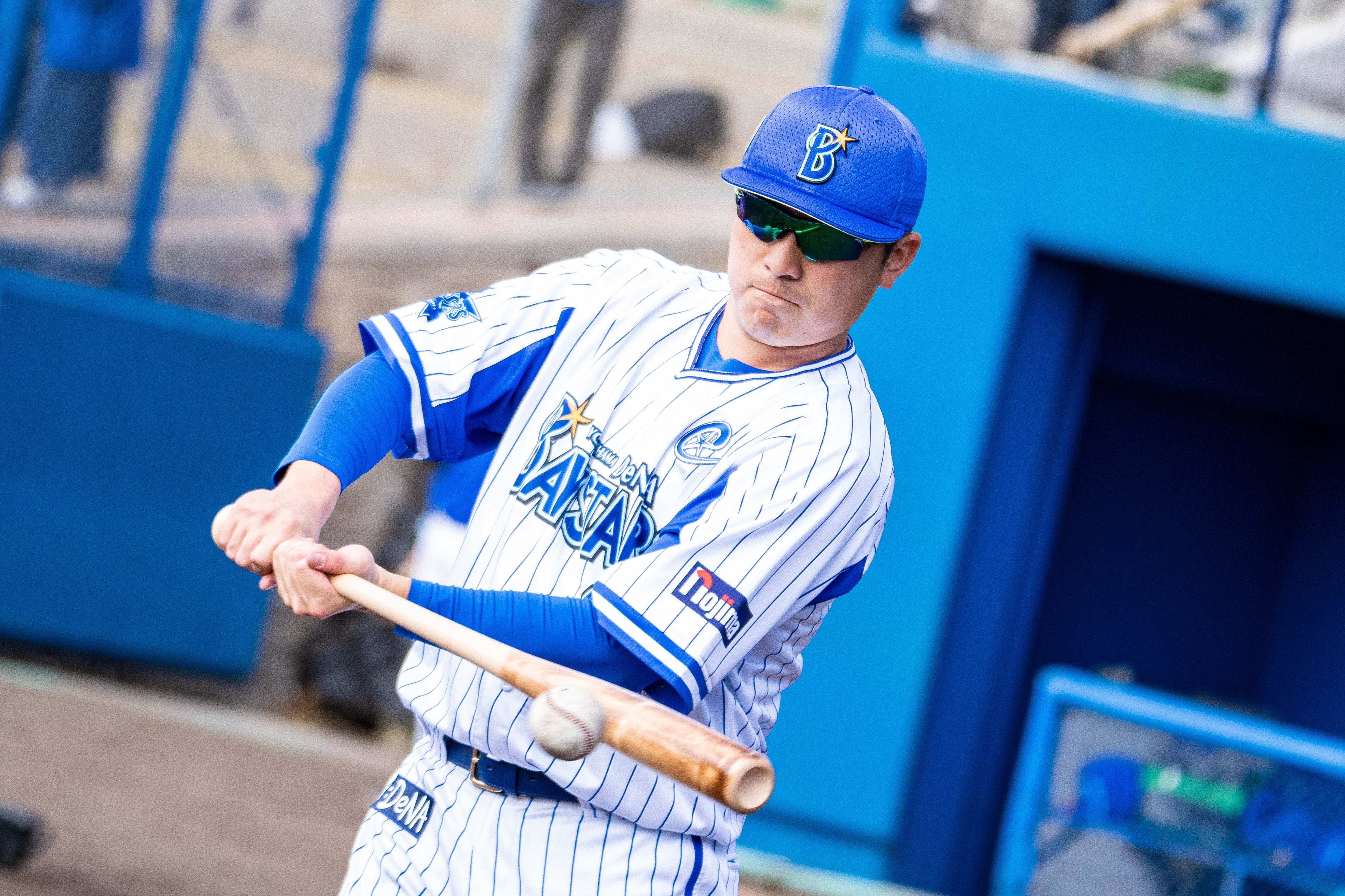 佐野恵太