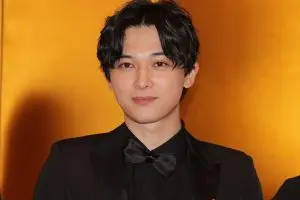 吉沢亮の泥酔騒動、事務所が“ネットの声”に反論　「批判等はおやめください」