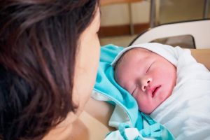 産科病院で院内感染か　ルーマニアの新生児10人が新型コロナ検査で陽性
