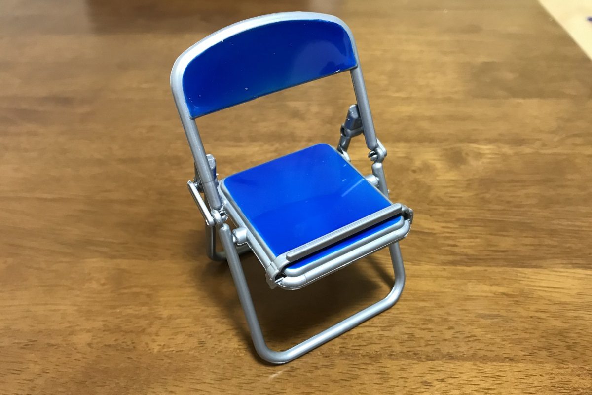 ミニチュアパイプ椅子