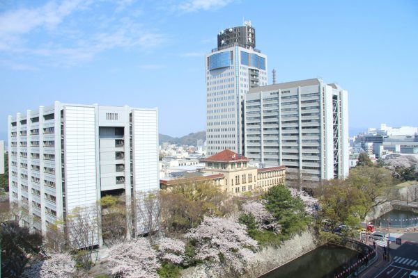 静岡県庁外観