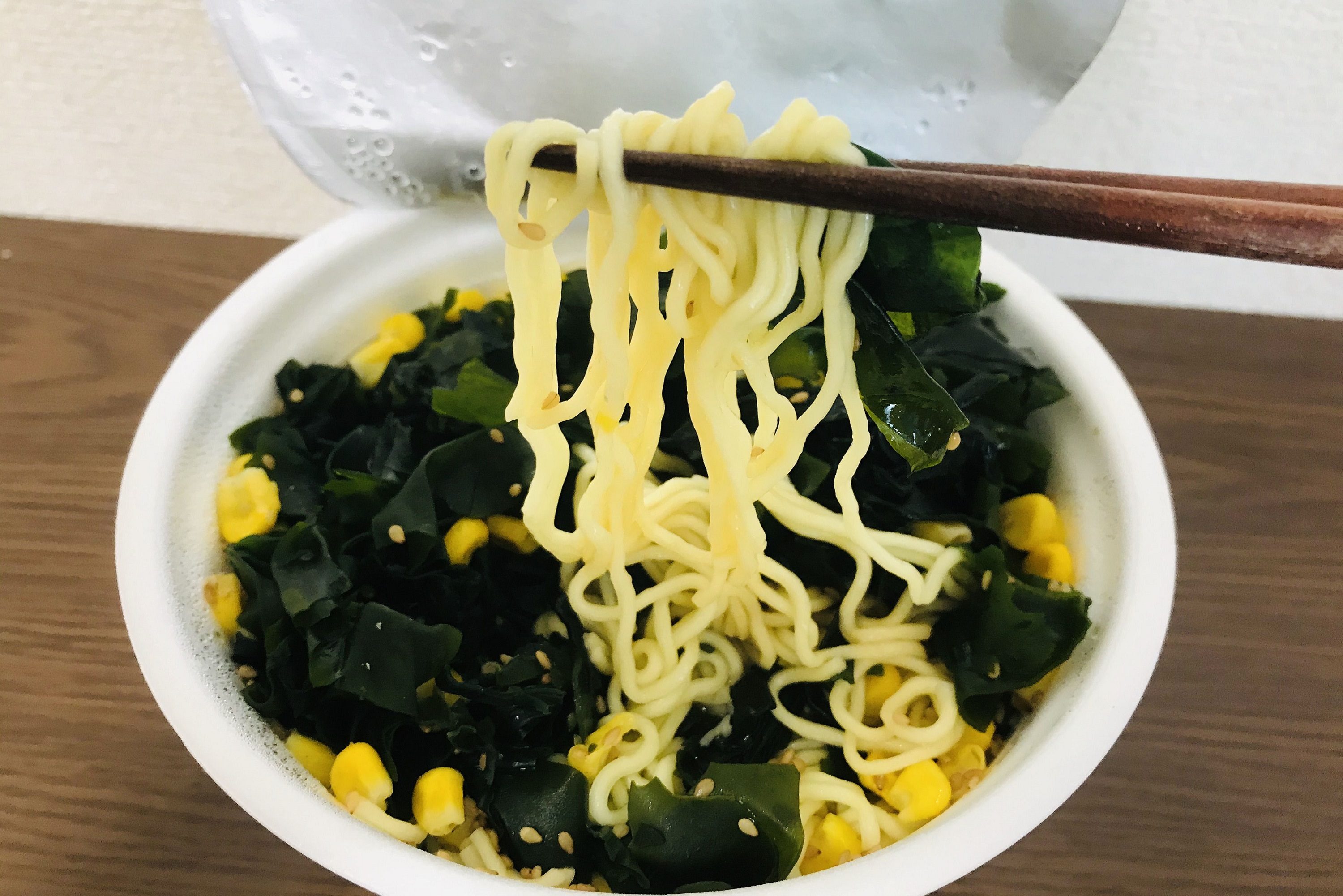 セブンイレブン「わかめラーメン」