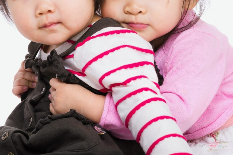 幼児2名に性行為を強要し撮影した小児性愛者の男 600年の禁固刑に Sirabee