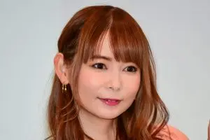中川翔子、アスカ役の声優の演技に大興奮　「お金を払わせて」と懇願も
