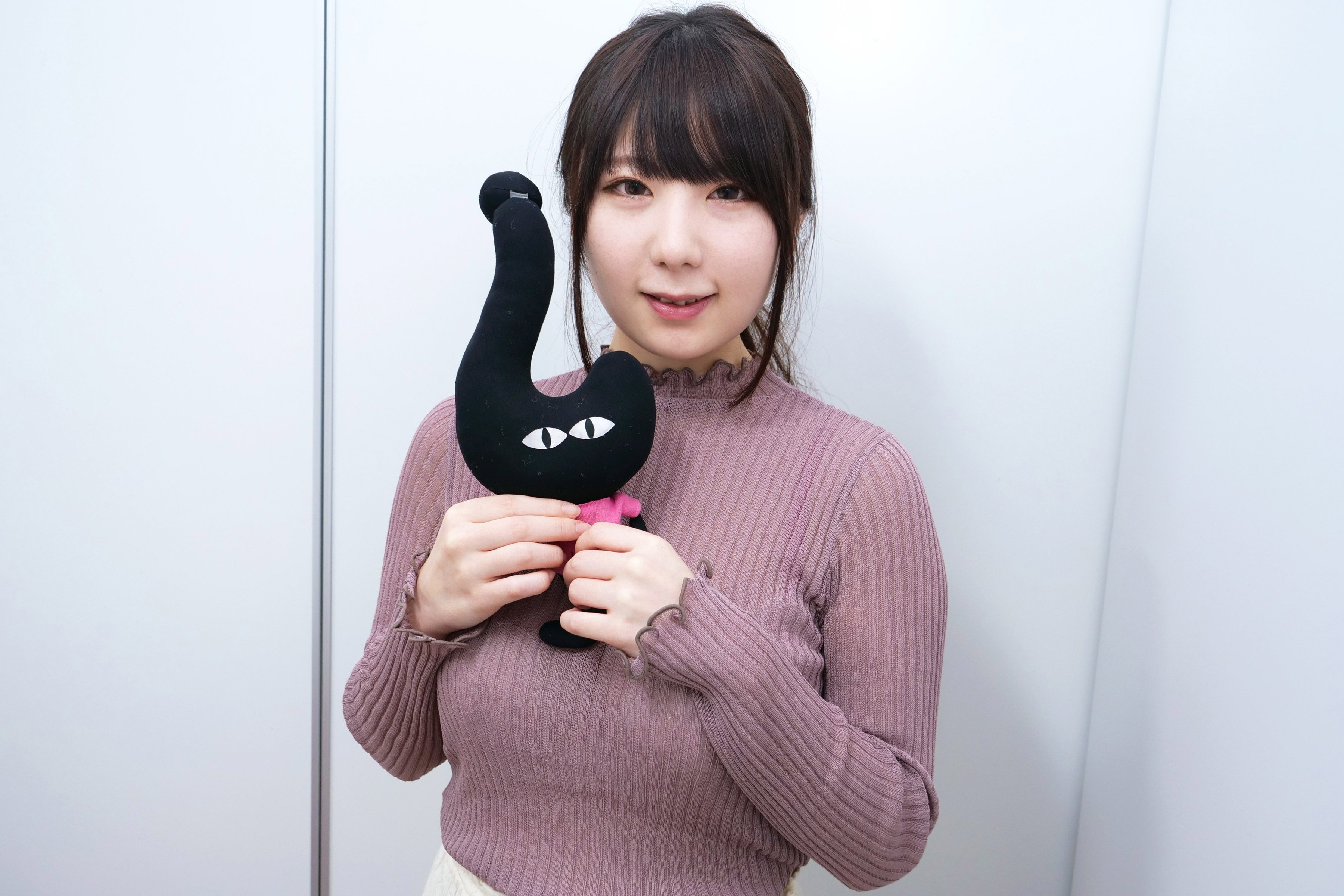 Hカップav女優 花丸くるみ インタビュー当日の服装に男の夢が詰まっていた Sirabee