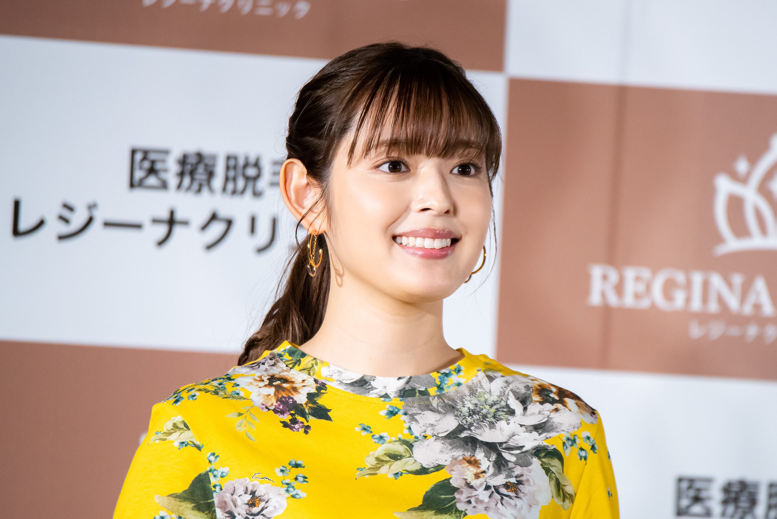 矢作穂香 輝きさらに増した美脚で記者陣のハート奪う ようやく卒毛 Sirabeeyahagihonoka5