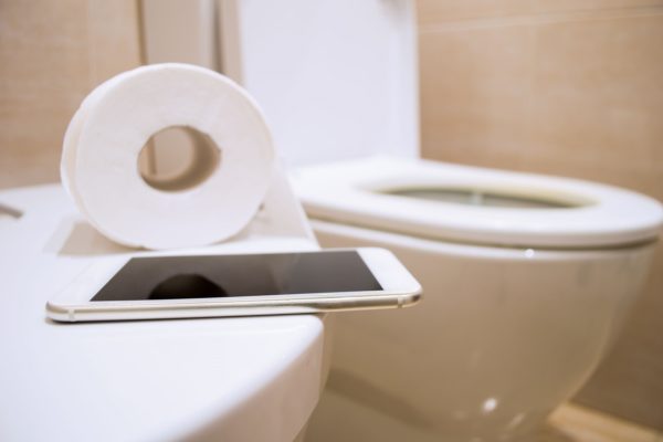 トイレとスマホ