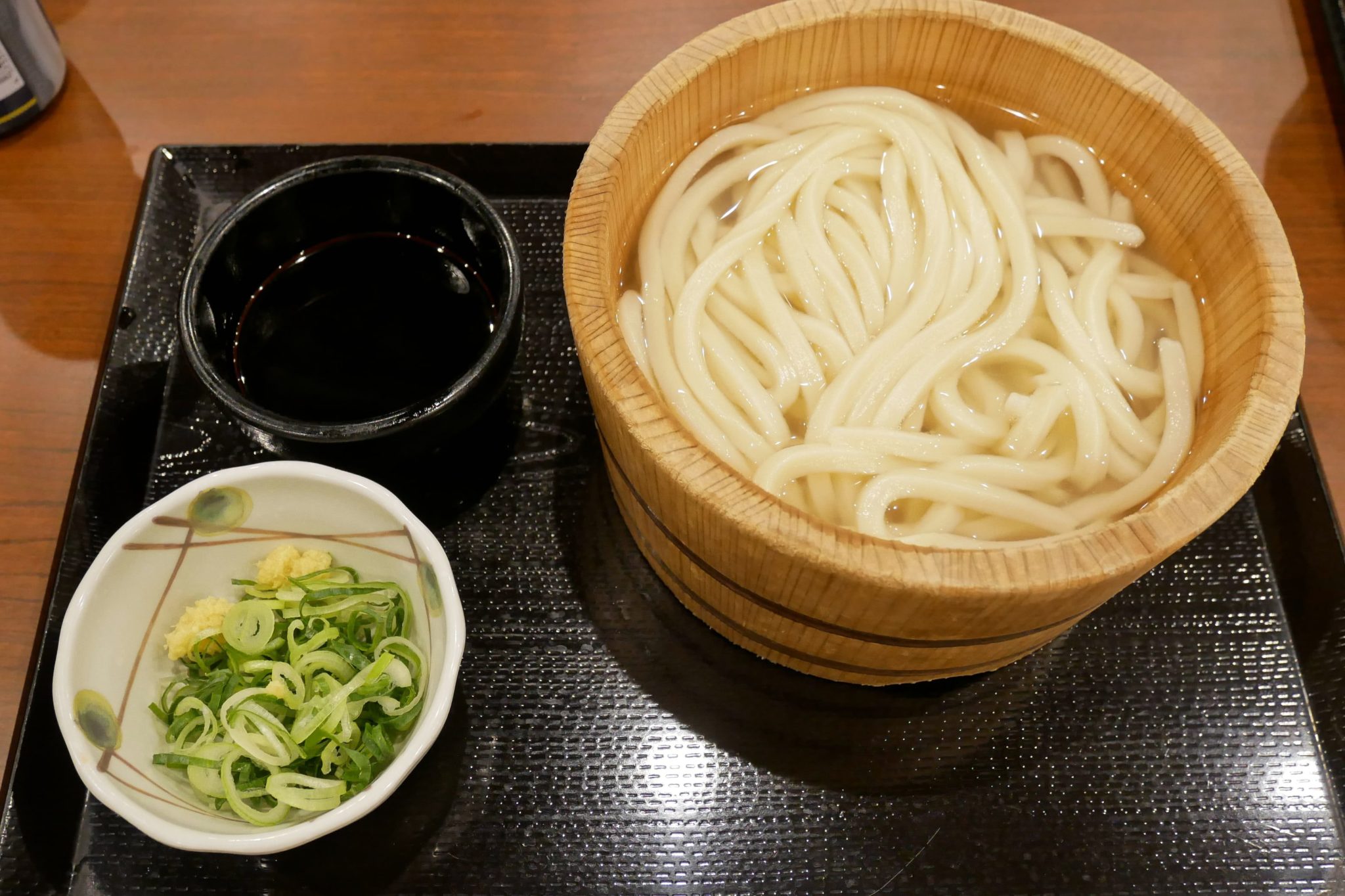 常連客なら常識 丸亀製麺の「釜揚げうどん」を最高においしく食べる方法 – ニュースサイトしらべぇ