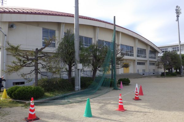 白石市第一小学校