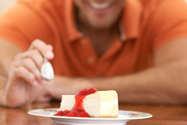 チーズケーキ・ケーキ・男性