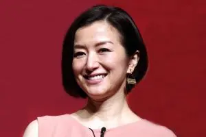 鈴木京香、美しい肌やプロポーションを維持するために食べなくなった“大好物”とは…:顔相鑑定