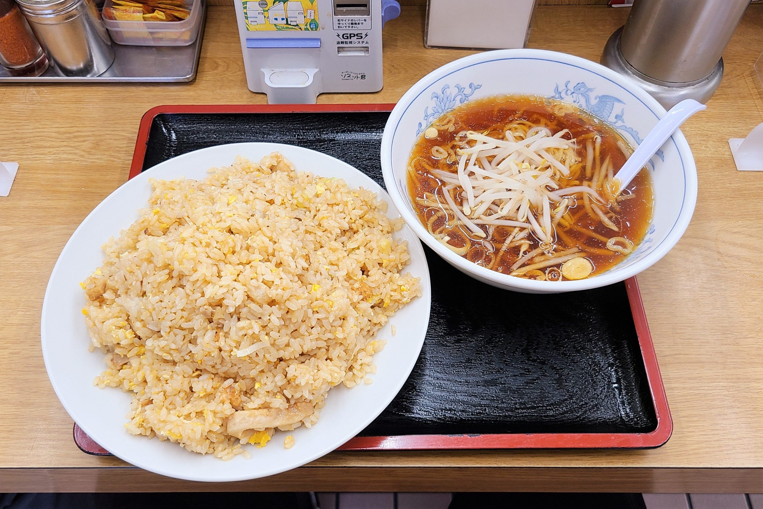 中華料理 福しん の1キロチャーハン プラス100円で高コスパメニューに大変身 Sirabee