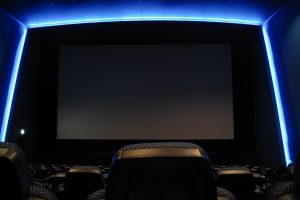 逮捕で話題になった「ファスト映画」ってなに？　困惑の声が相次ぐ