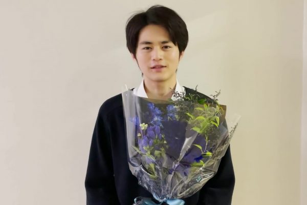 鈴鹿央士