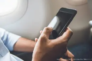 「会話を聞かれてる気がする…」　スマホで“オフにしておくべき設定”を国際ジャーナリストが伝授