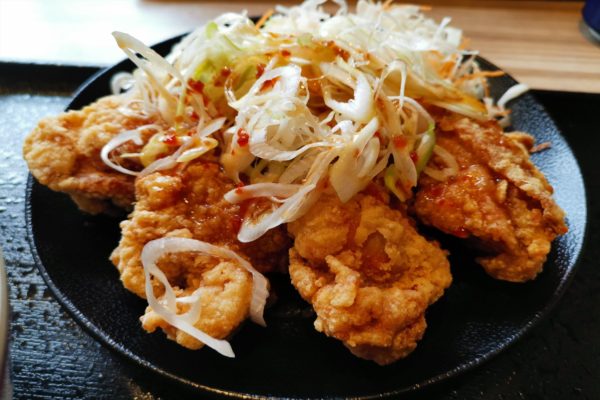 吉野家「油淋鶏からあげ定食」激ウマすぎてネット騒然 牛丼食べてる場合じゃない