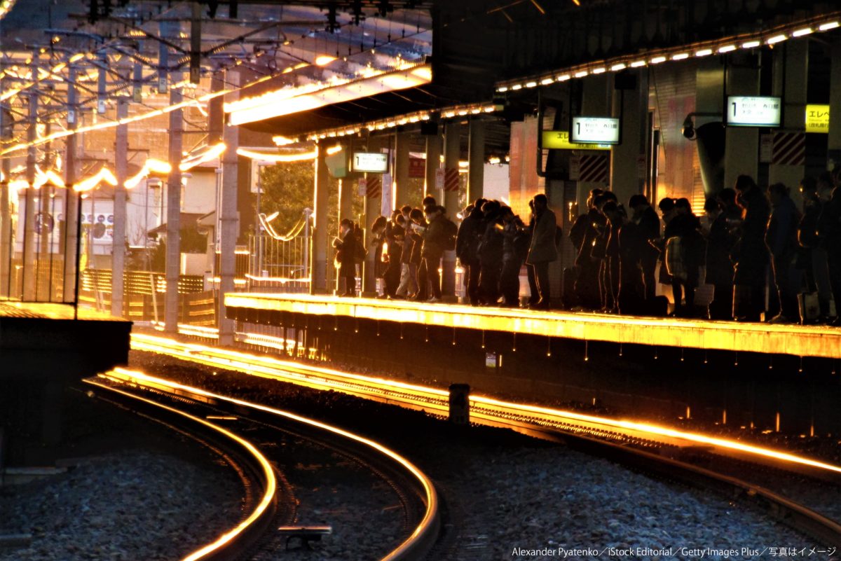 駅・プラットフォーム