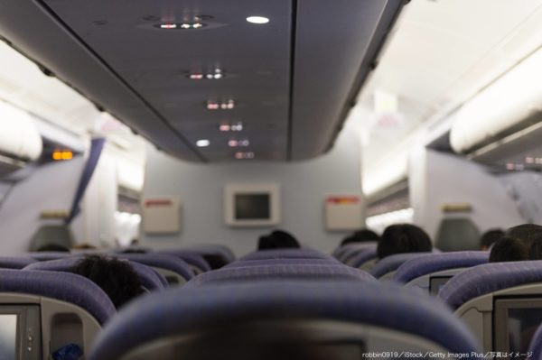 飛行機の機内