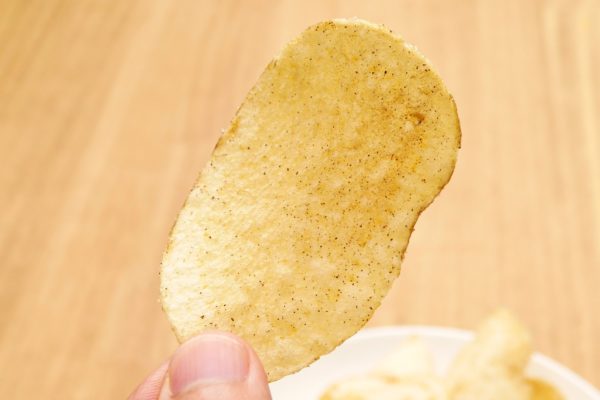 セブン限定で とんでもない味のポテチ が発売 発想が衝撃的すぎる