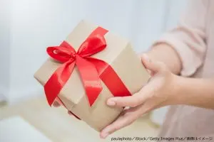 捨てるよりは…　約4割が「もらったプレゼント」がいらないときにした行動