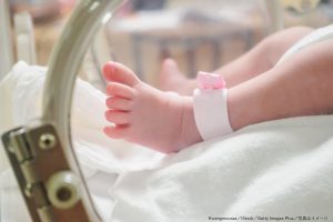 新生児・赤ちゃん・保育器
