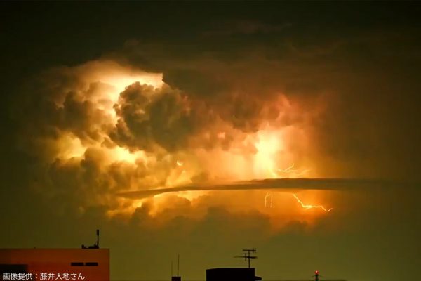 雷のタイムラプス