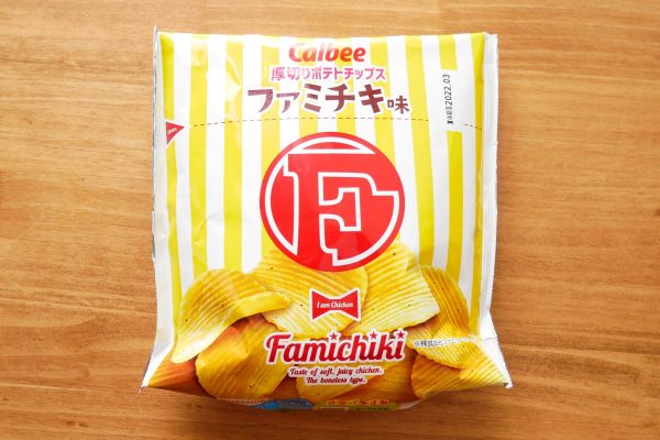 厚切りポテトチップス ファミチキ味