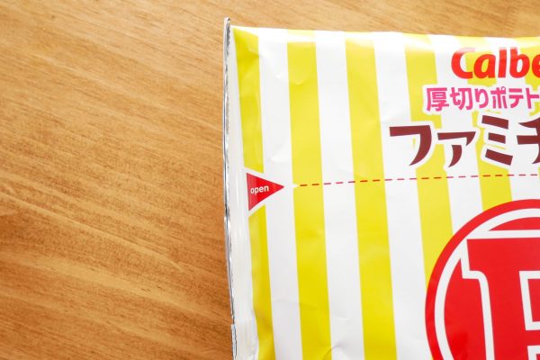 厚切りポテトチップス ファミチキ味