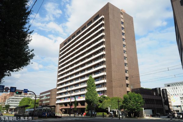 熊本市役所外観