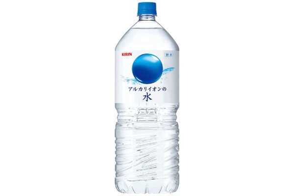 LAKURASHIアルカリイオンの水