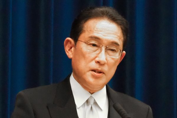 岸田文雄