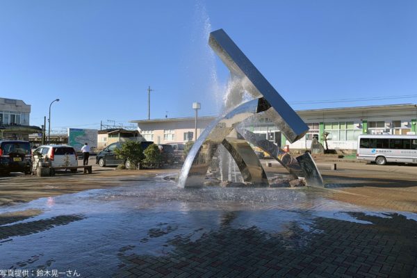 加茂駅前噴水