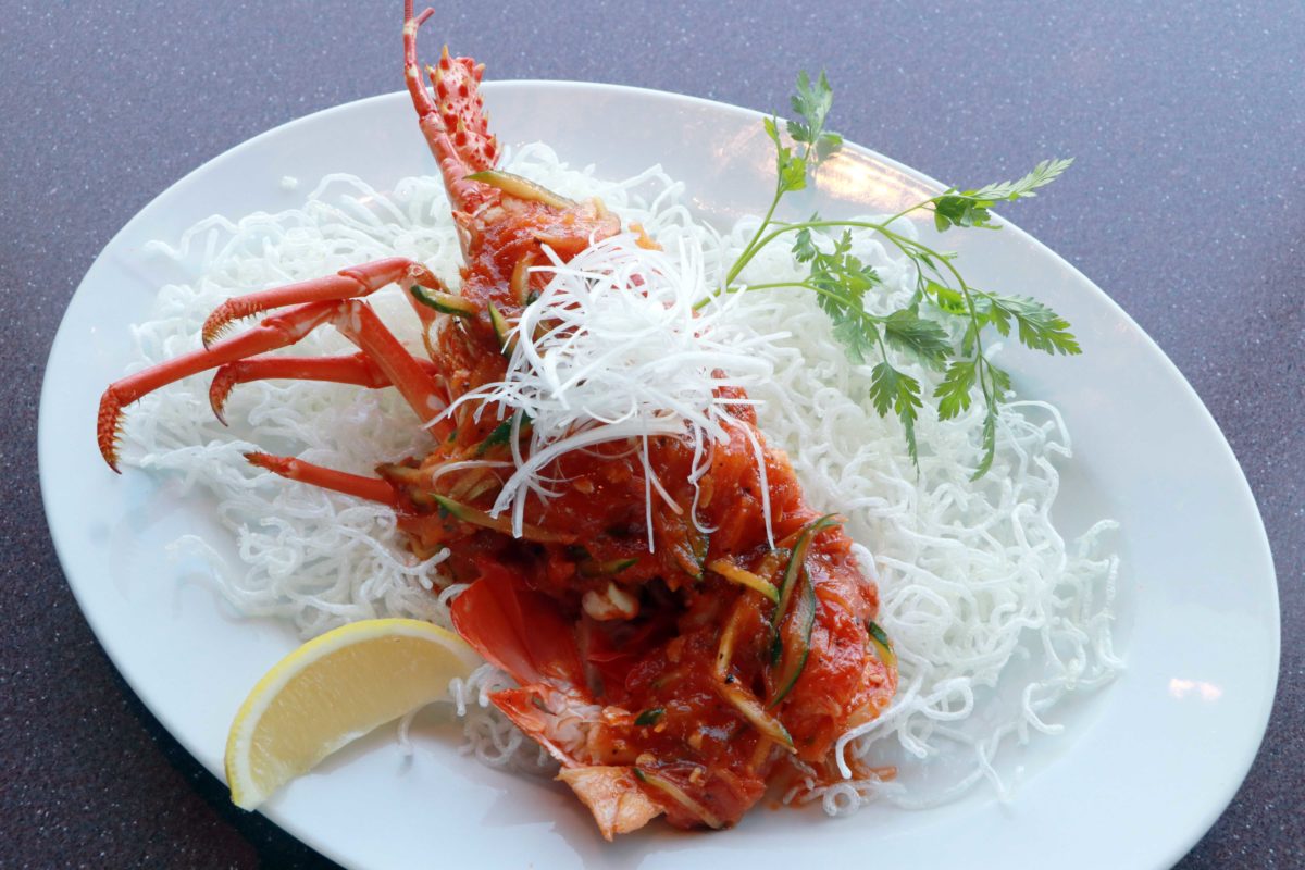 sirabee20220206red10