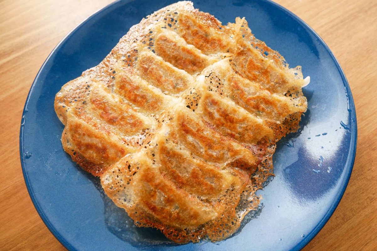 味の素 黒胡椒にんにく餃子