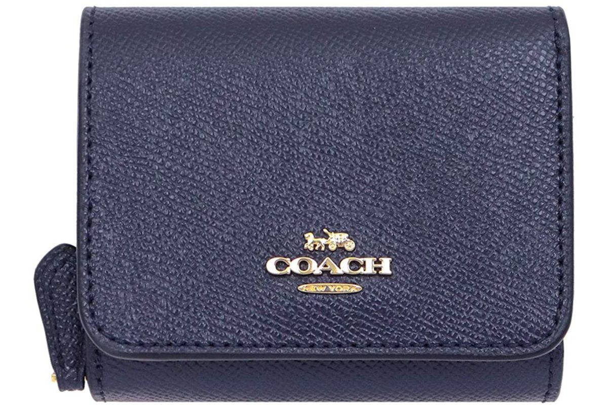 コンパクトでも気品がある「コーチ」二つ折り財布 おすすめ＆人気商品 