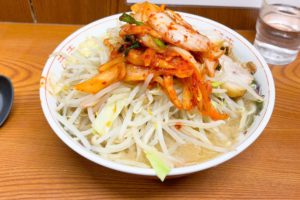 ラーメン二郎亀戸店、2日間限定「爆乳化スープ」に大行列　食べてみたら衝撃が走った