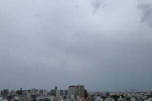 各地で梅雨入り、近畿・東海は10年ぶりの5月中の発表　続く雨に気分どんよりの人続出