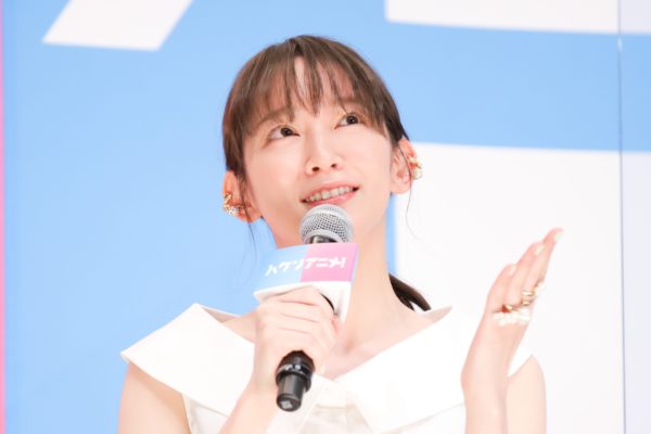 吉岡里帆