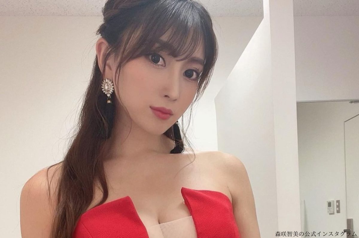 森咲智美 真っ赤なドレス姿が色気抜群 胸元の スケスケ が 最高にエロい Sirabee