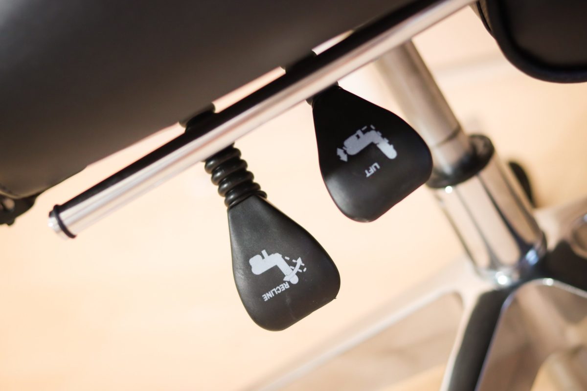 sirabee20220719chair5