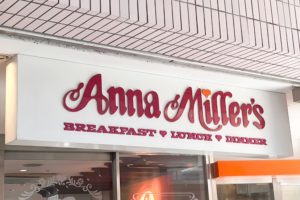 日本で最後の「アンナミラーズ」閉店で…　”予想外のハプニング”が起きていた　