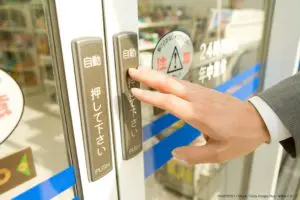 運動後の「空腹を満たしたいとき」は、コンビニでも買える“あの食べ物”が最強だった 『おむすび』で話題